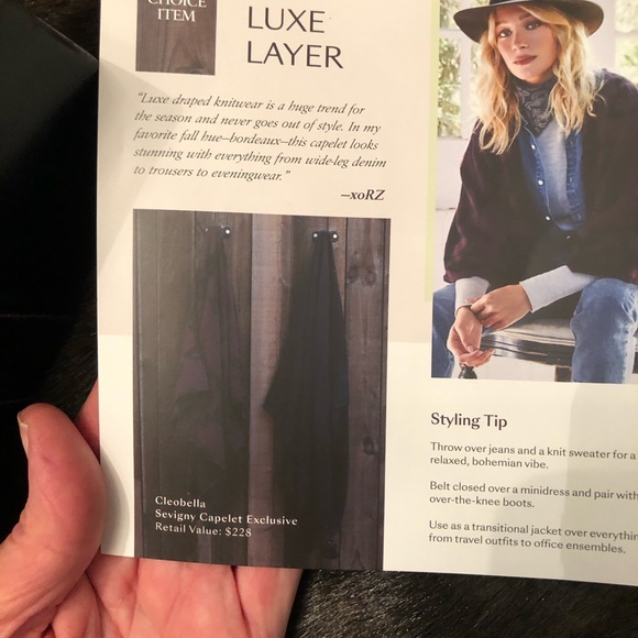 Shawl or Capelet - Picture 15 of 15